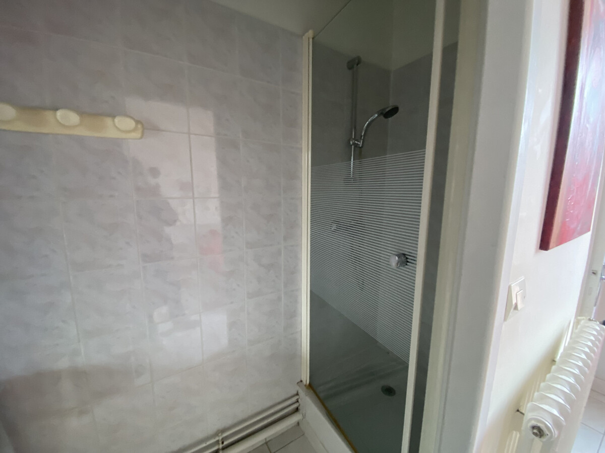T2 centre-ville La Roche-Posay, 700m des Thermes - Photo 8