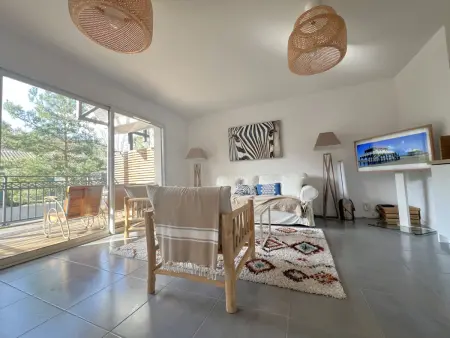 Location appartement à Arcachon, Charmant appartement pour 6 en centre-ville dArcachon avec terrasse, parking et WiFi