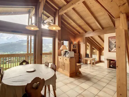 Location appartement à Combloux, Duplex cosy à deux pas des pistes avec parking à Combloux