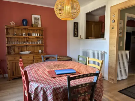 Appartement 2 chambres, balcons et parking gratuit : photo 5