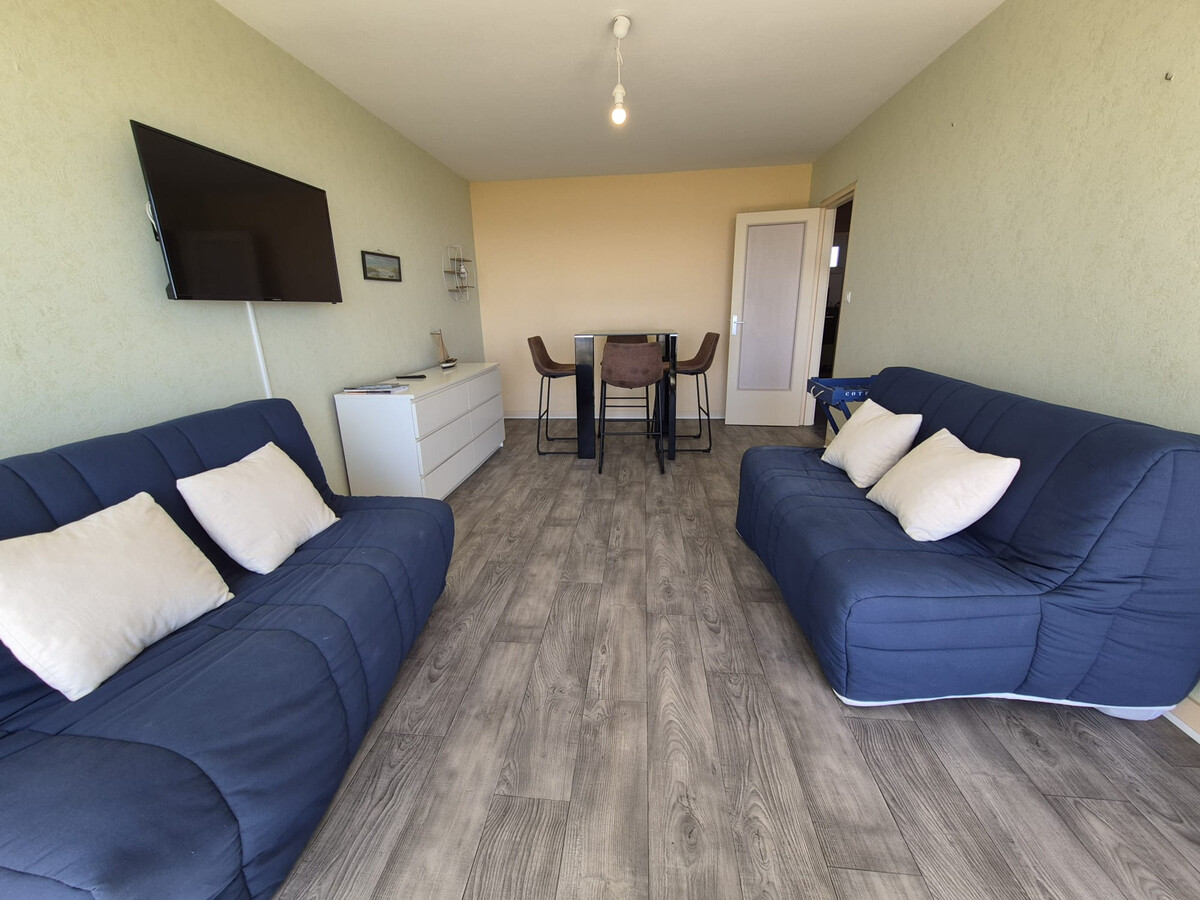 T2 rénové vue mer, balcon 10m², parking - Saint-Brevin - Photo 2