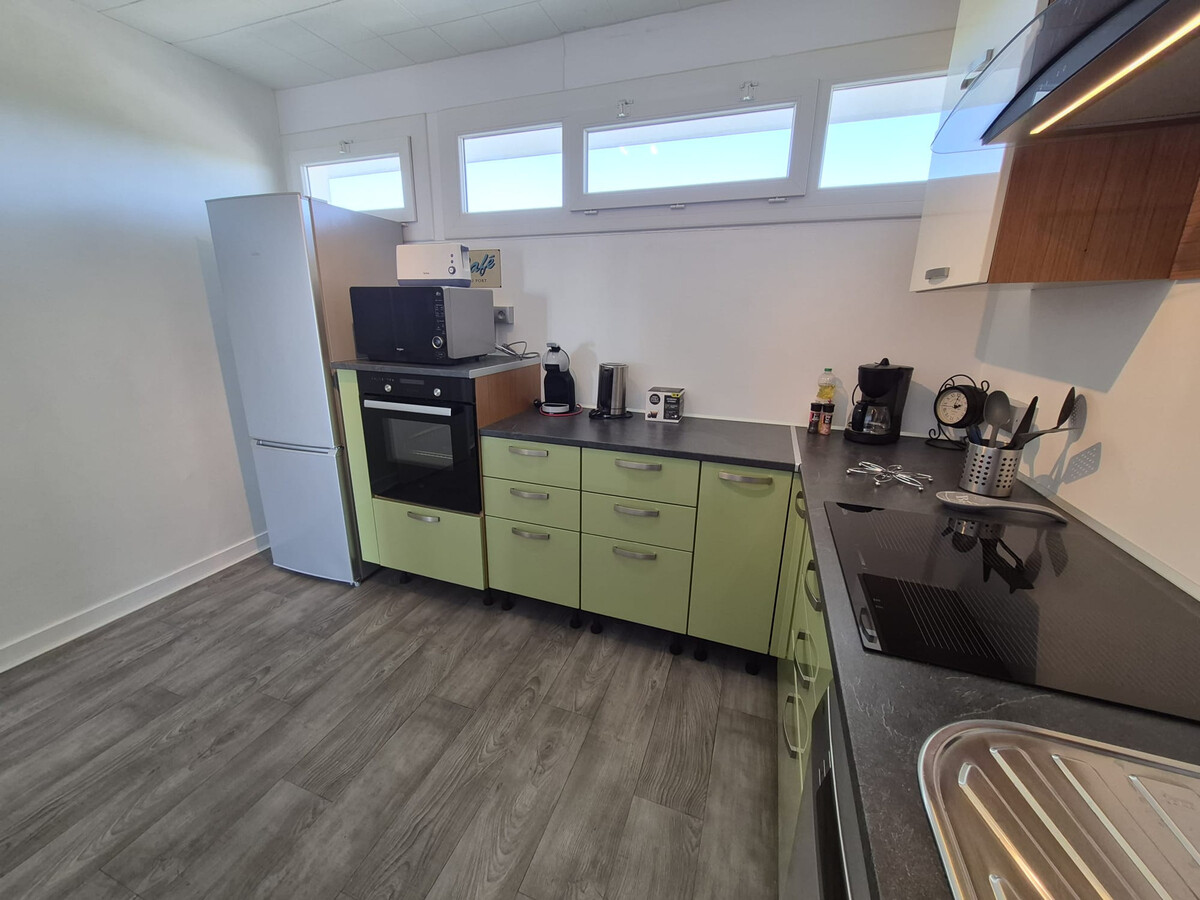 T2 rénové vue mer, balcon 10m², parking - Saint-Brevin - Photo 14