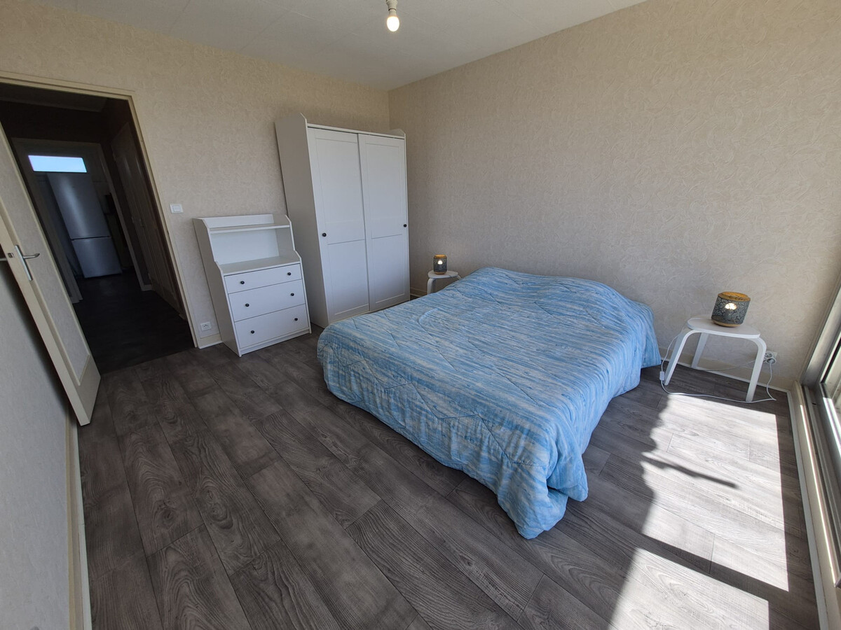 T2 rénové vue mer, balcon 10m², parking - Saint-Brevin - Photo 23