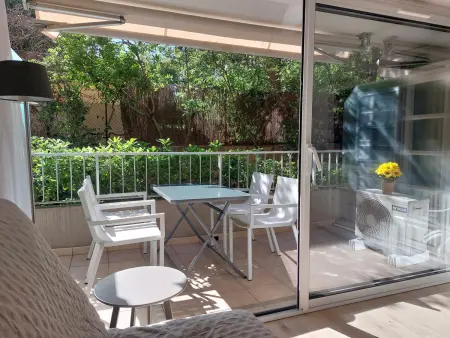 Studio climatisé 3 pers, 50m de la plage à Saint-Raphaël : photo 4
