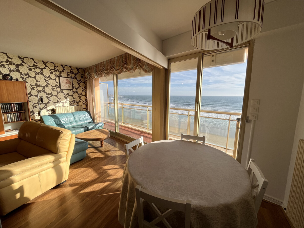 Appartement 72m² centre Les Sables-d'Olonne, balcon, WiFi Fibre - Photo 3