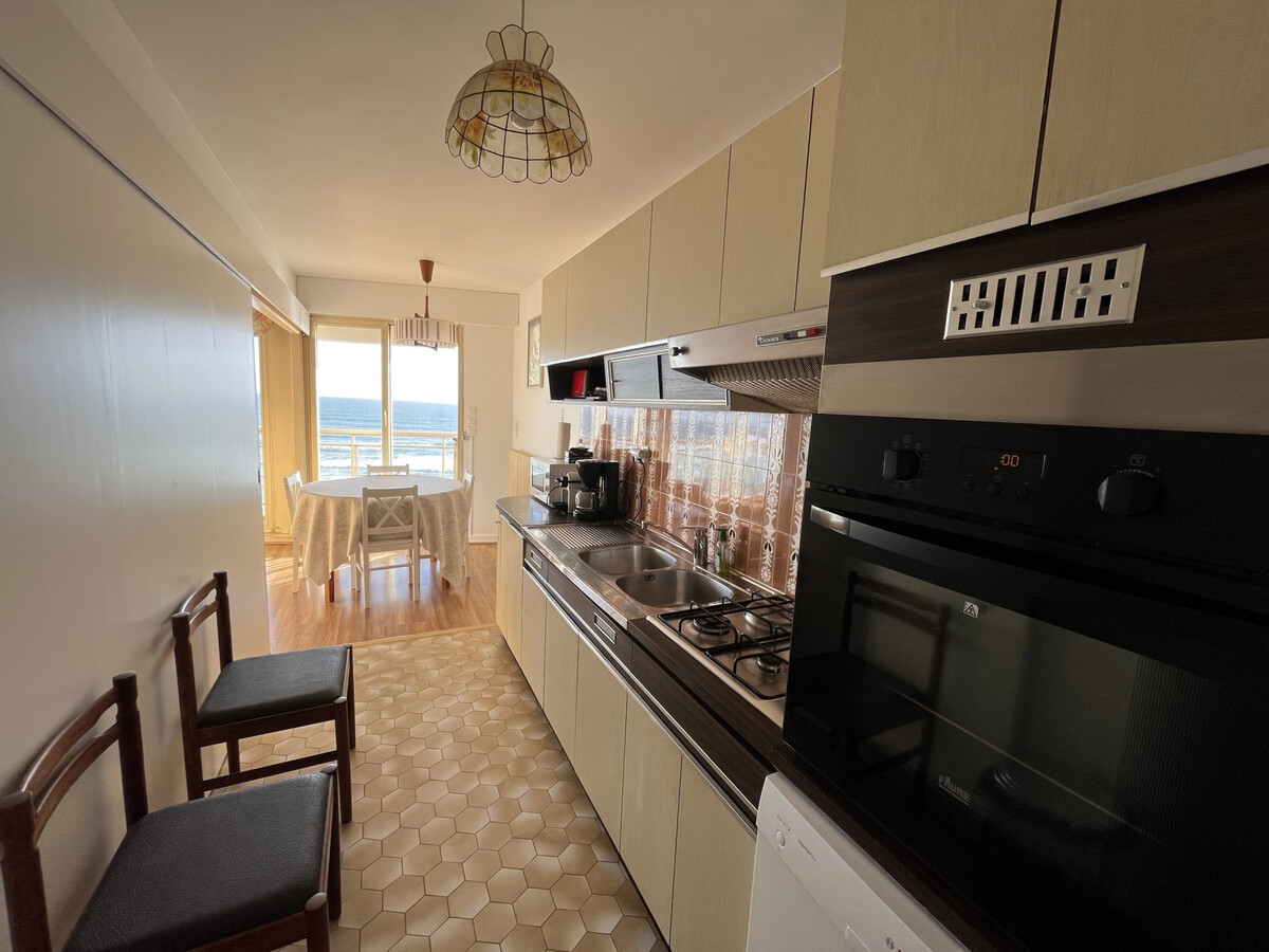 Appartement 72m² centre Les Sables-d'Olonne, balcon, WiFi Fibre - Photo 11