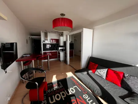 Studio face mer avec balcon, proche commerces et plage - Photo 2