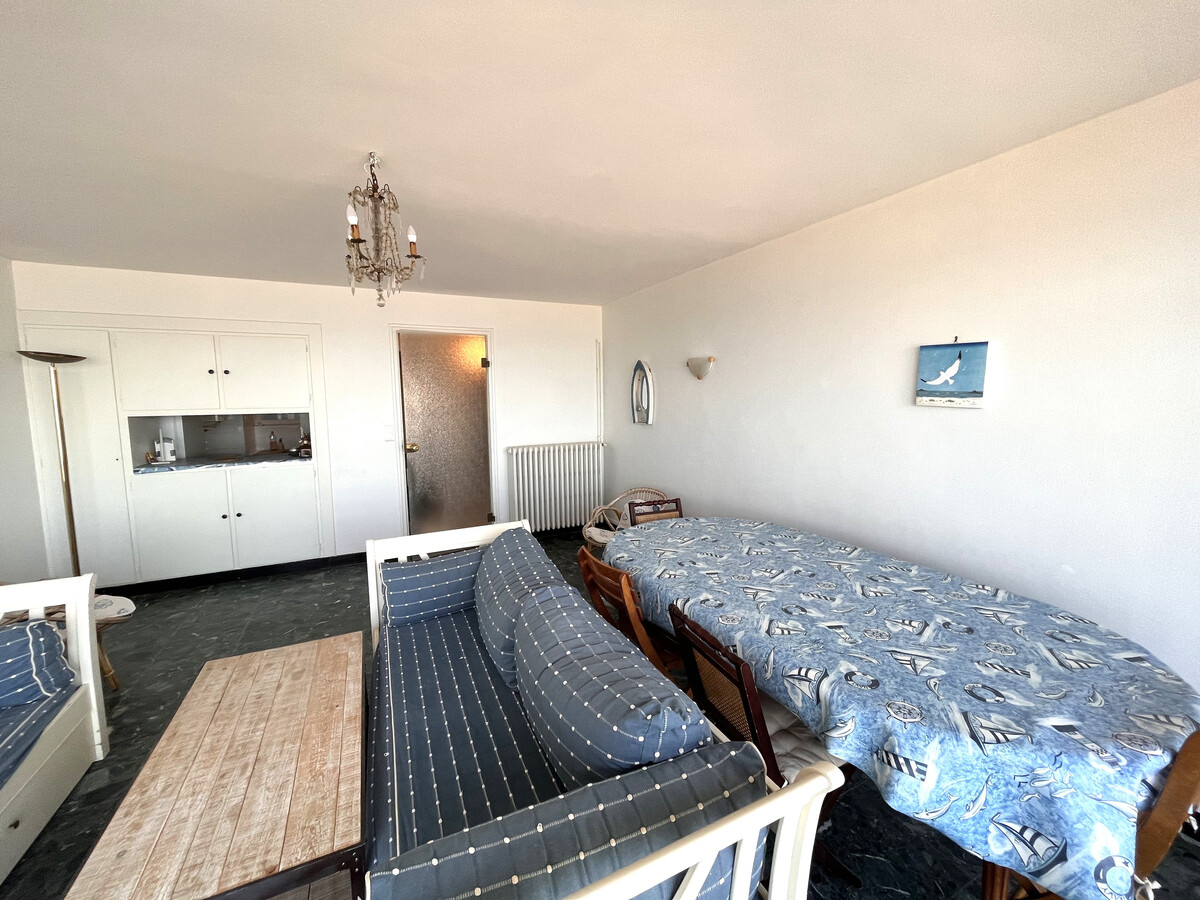 T3 face mer avec balcon et parking – Les Sables-d'Olonne - Photo 3