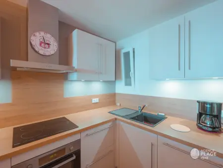 Appartement 66m² rénové, 1 chambre, vue mer, 4ème étage, fibre, 3 étoiles - Photo 13