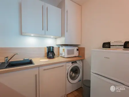 Appartement 66m² rénové, 1 chambre, vue mer, 4ème étage, fibre, 3 étoiles - Photo 14