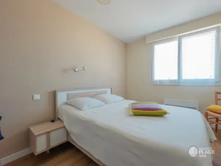 Appartement 66m² rénové, 1 chambre, vue mer, 4ème étage, fibre, 3 étoiles - Photo 18