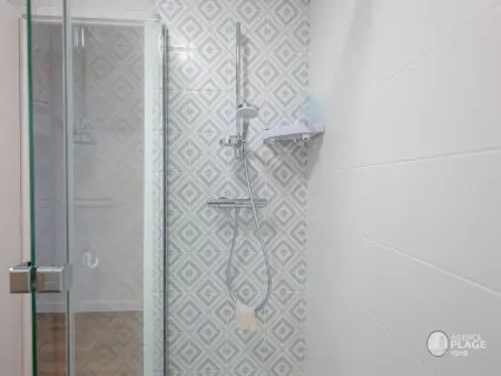Appartement 66m² rénové, 1 chambre, vue mer, 4ème étage, fibre, 3 étoiles - Photo 24