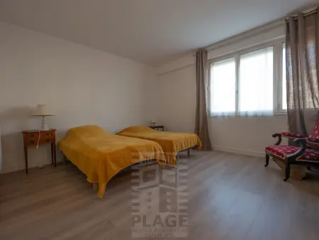 Appartement 4 pièces avec balcon face mer, proche plage et commerces, idéal famillies - Photo 19