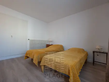 Appartement 4 pièces avec balcon face mer, proche plage et commerces, idéal famillies - Photo 24