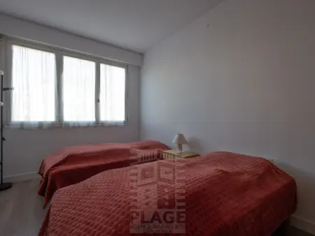 Appartement 4 pièces avec balcon face mer, proche plage et commerces, idéal famillies - Photo 26
