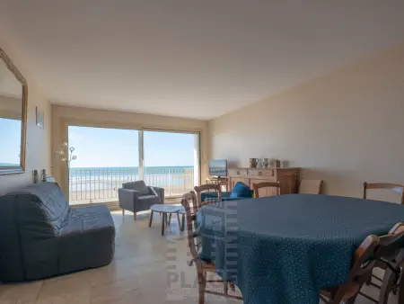 Appartement 4 pièces avec balcon face mer, proche plage et commerces, idéal famillies - Photo 27