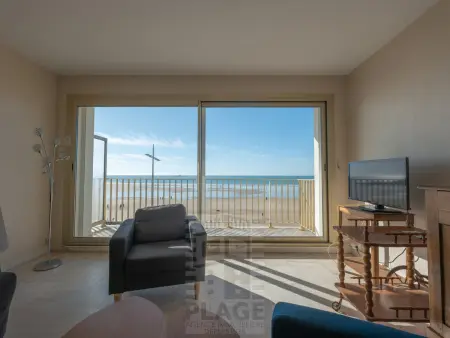Appartement 4 pièces avec balcon face mer, proche plage et commerces, idéal famillies - Photo 30