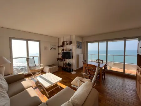 Appartement 70 m² vue océan, 8e étage, La Chaume : photo 7