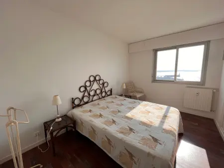 Appartement 70 m² vue océan, 8e étage, La Chaume : photo 15