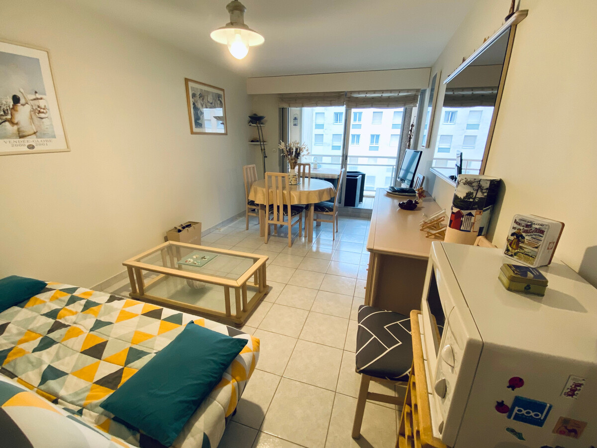 Appartement T3 lumineux, balcon, garage – 300 m plage - Photo 5