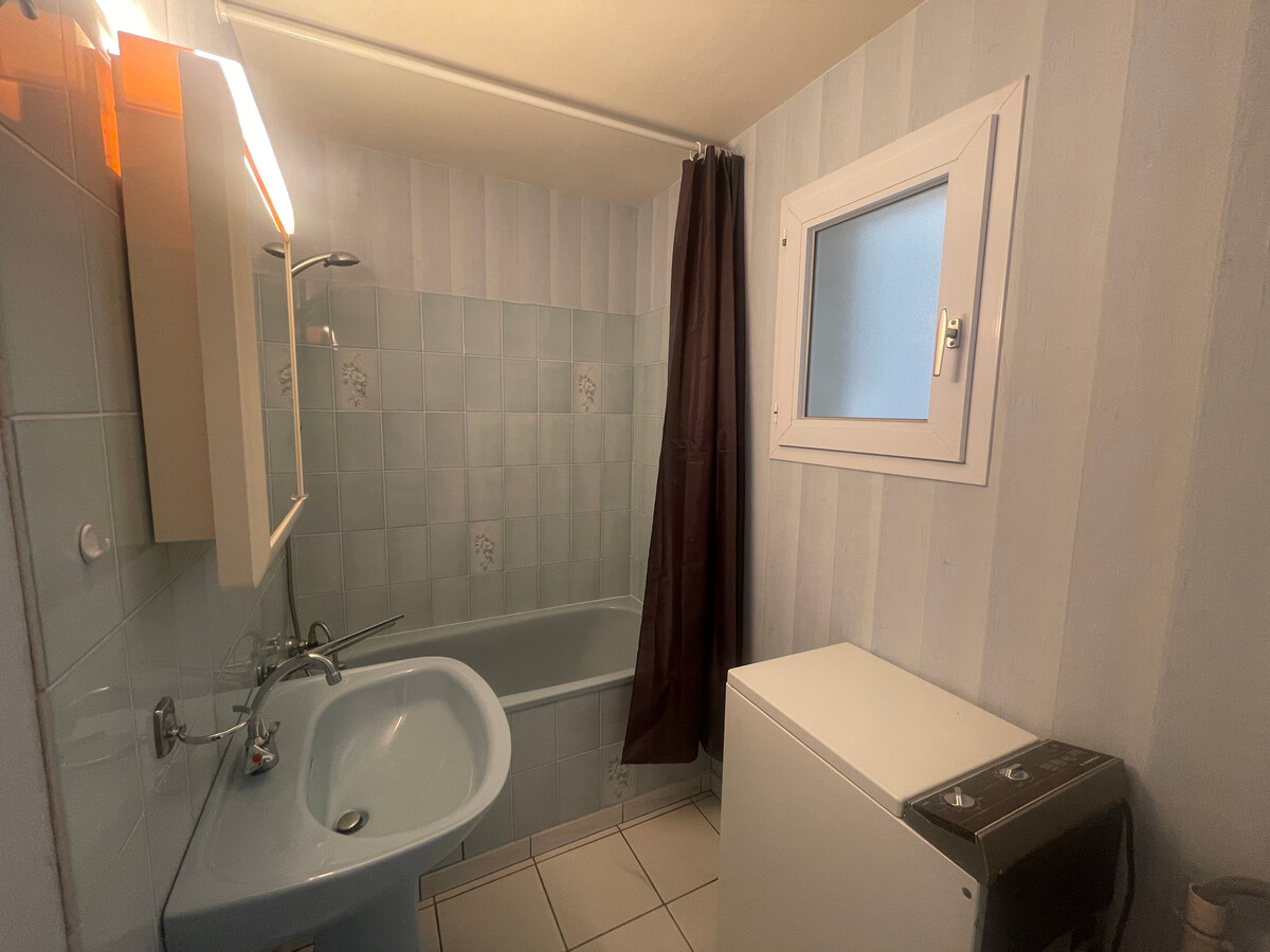 T2 avec garage et balcon sud, 250m de la plage - Photo 9