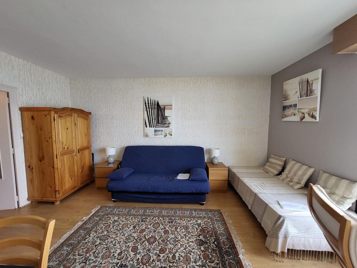 Studio face mer avec balcon aux Sables-d'Olonne - Photo 2