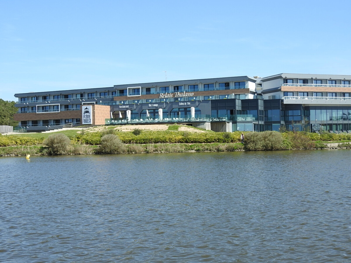 Appartement 2 Chambres Face Mer aux Sables-d'Olonne - Photo 13