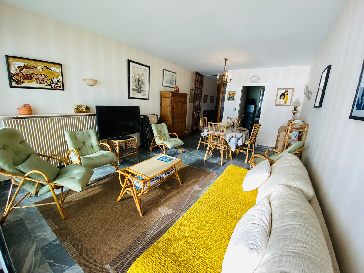 Appartement face mer 8e étage aux Sables-d'Olonne - Photo 3