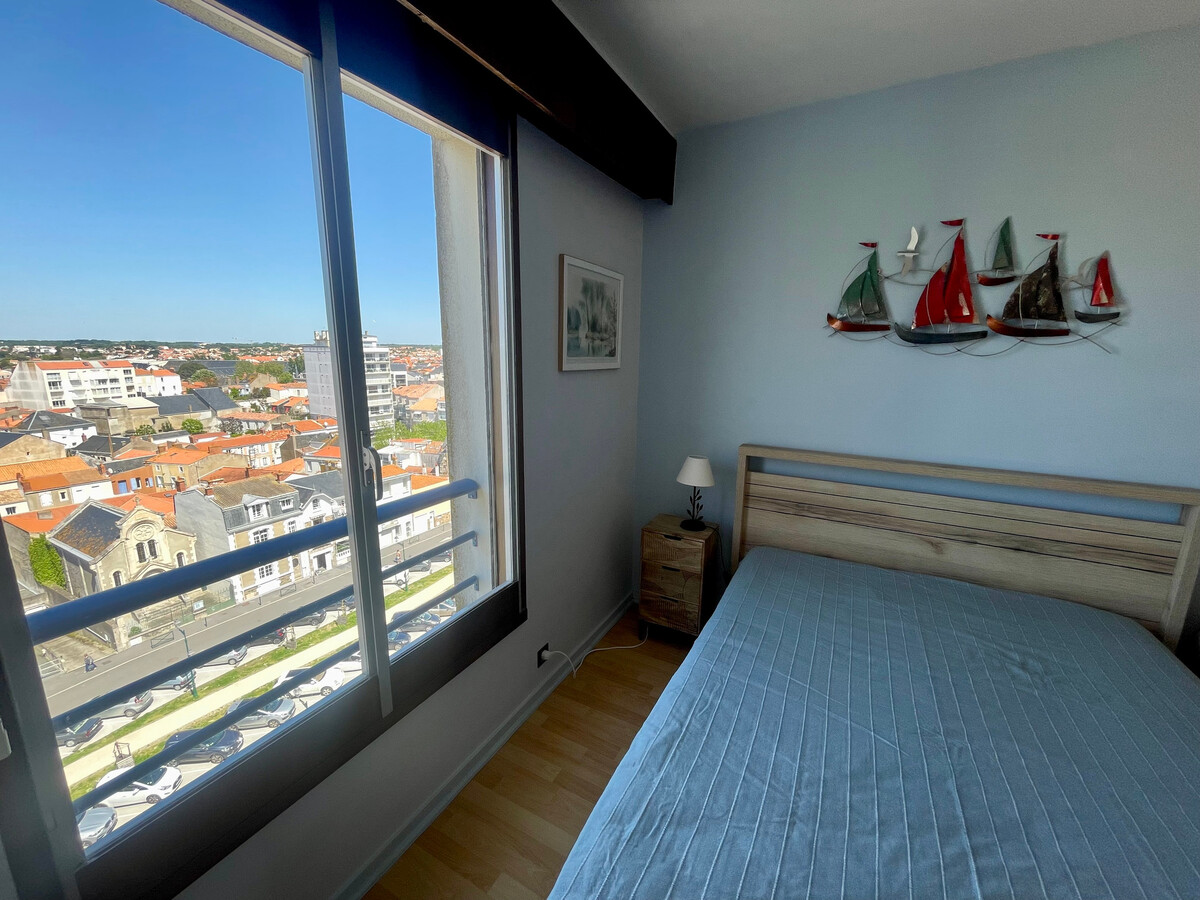T3 face océan aux Sables-d'Olonne, 9ème étage, balcon plein sud - Photo 9