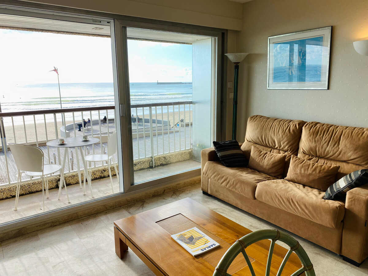 Appartement vue plage avec accès direct et garage - Photo 2