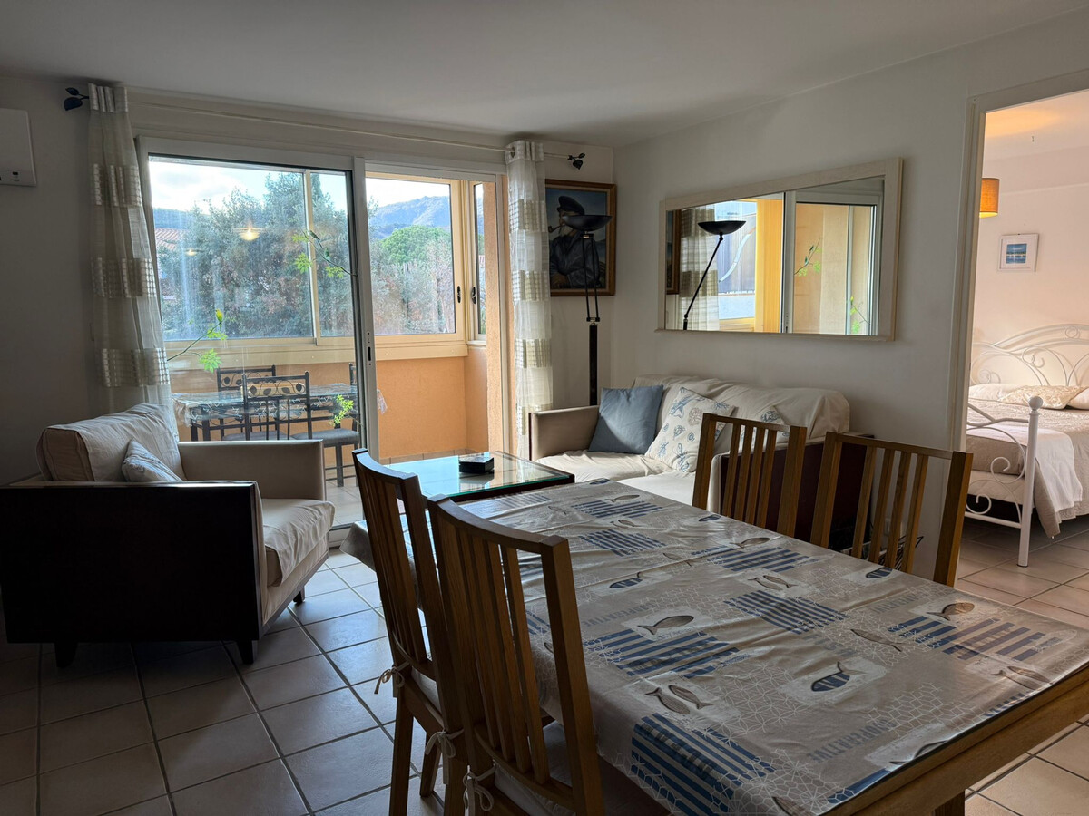 Appartement 4 personnes, centre-ville à 300 m de la plage - Photo 12