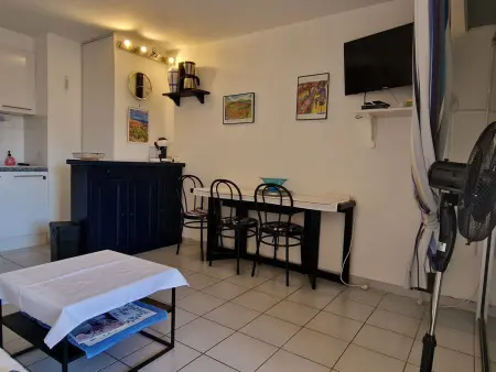 T2 vue mer avec loggia et parking privé à Banyuls-sur-Mer : photo 10