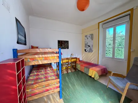 Appartement T4 face mer, proche commerces, 2 balcons, cuisine équipée, 2ème étage sans ascenseur - Photo 13