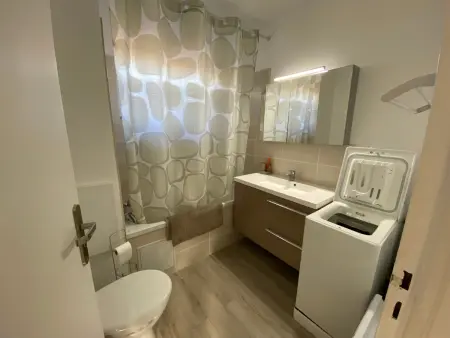 T2 Centre Arcachon, parking privé, balcon : photo 9