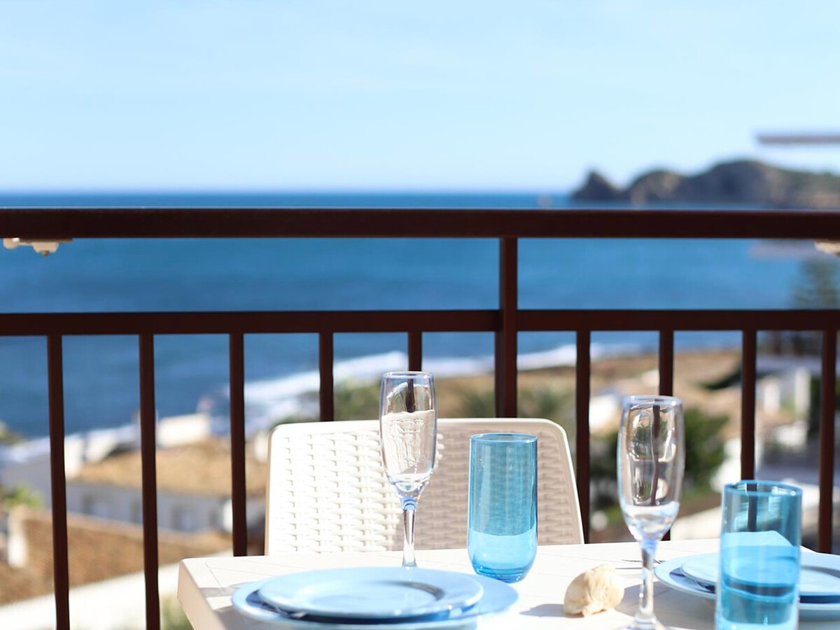 Appartement 4 pers. à 25 m de la plage, piscine à Xàbia - Photo 1