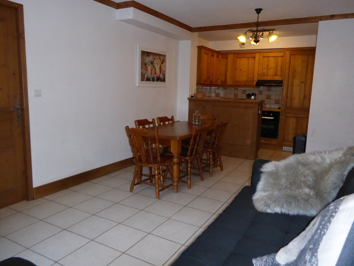 Appartement alpin 6 pers. à Bozel, 2 balcons sud, navette Courchevel - Photo 4