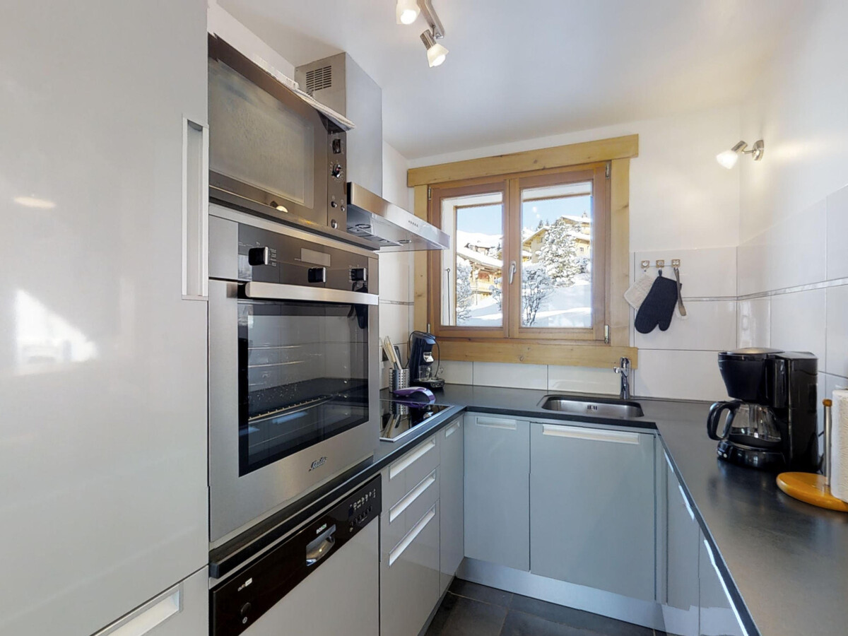 Appartement 91 m² 9 pers. à 100 m des pistes - Photo 2