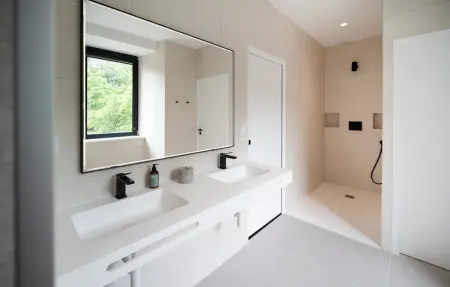 Appartement en manoir historique, parc 7 ha, vue mer : photo 4