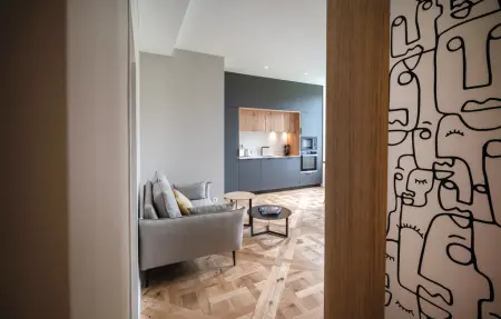 Appartement en manoir historique, parc 7 ha, vue mer : photo 6