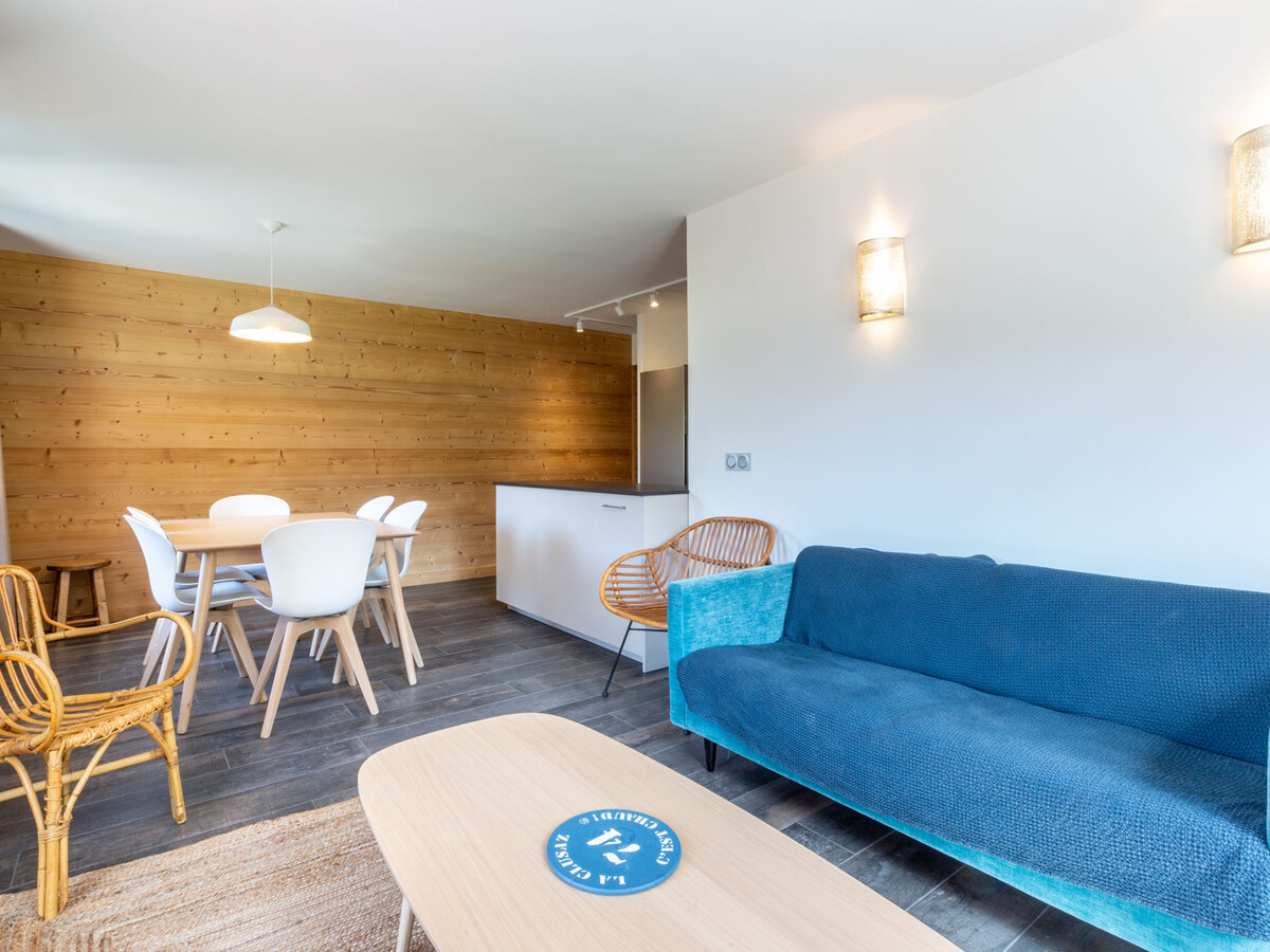 Appartement 8 pers., 3 ch. à 500 m des pistes - Photo 2