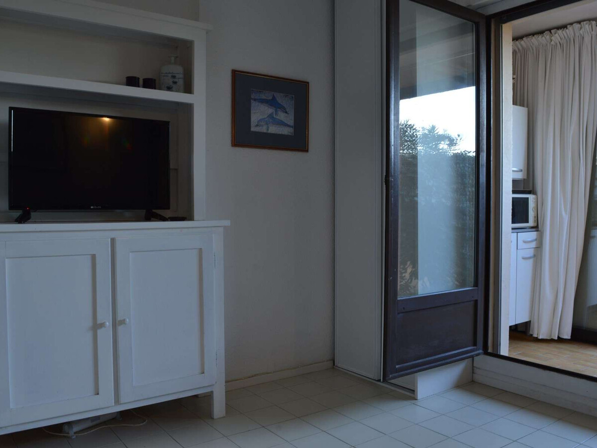 Studio cabine front de mer avec piscine et parking - Photo 4