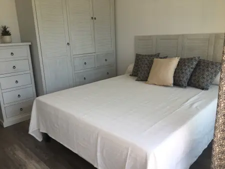 Appartement rénové centre Moulleau avec balcon et parking - Photo 6