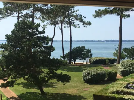 Appartement rénové centre Moulleau avec balcon et parking - Photo 10