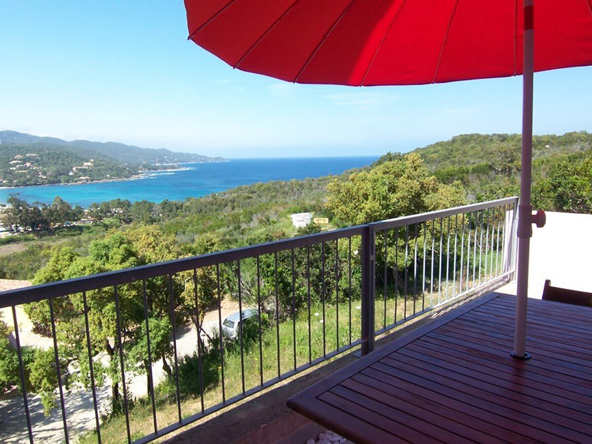 Appartement 2 chambres à Favone, 2 min de la plage - Photo 1