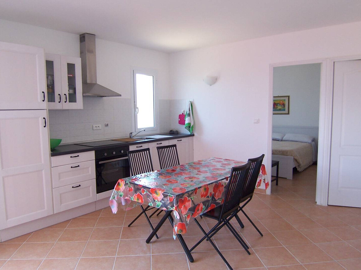 Appartement 2 chambres à Favone, 2 min de la plage - Photo 4