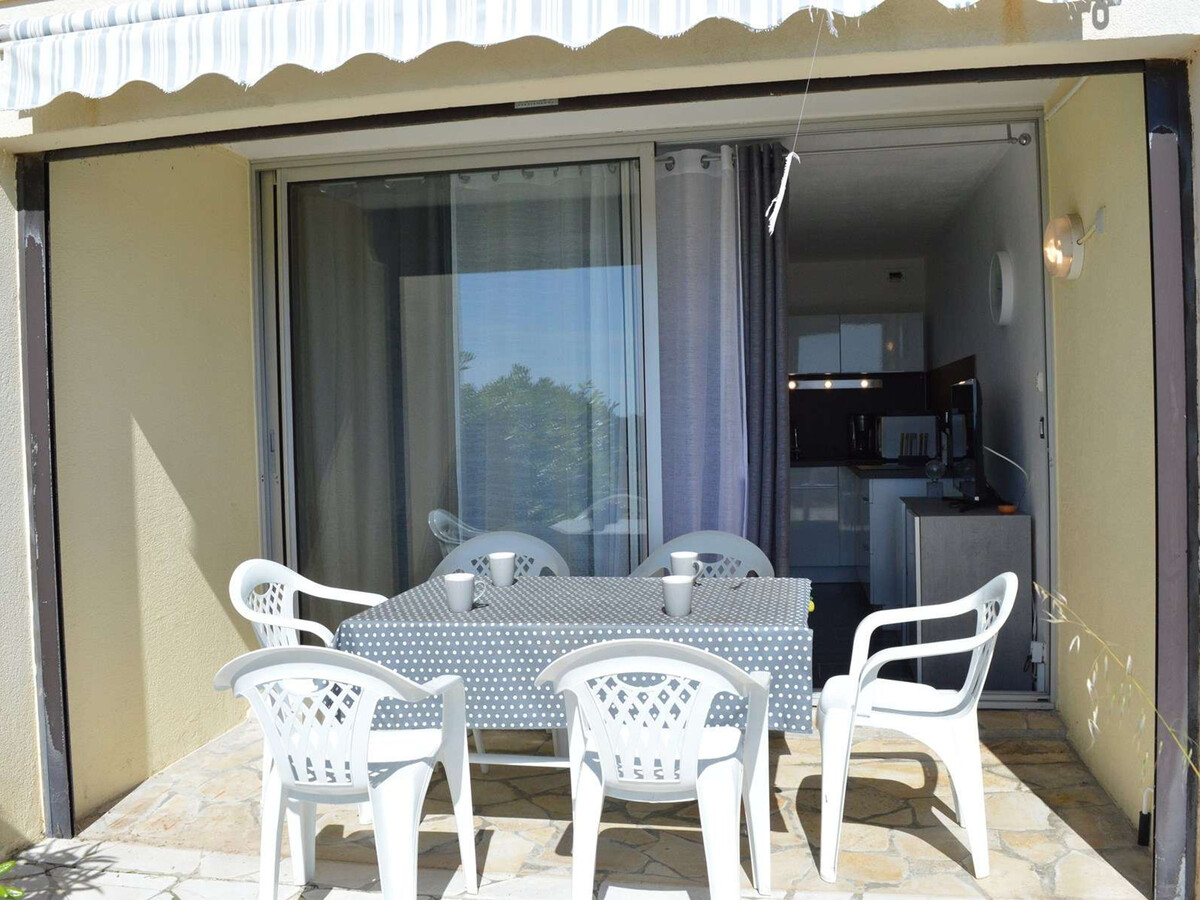 T2 cabine 4 pers, terrasse & parking - Saint Pierre-la-Mer - Photo 2