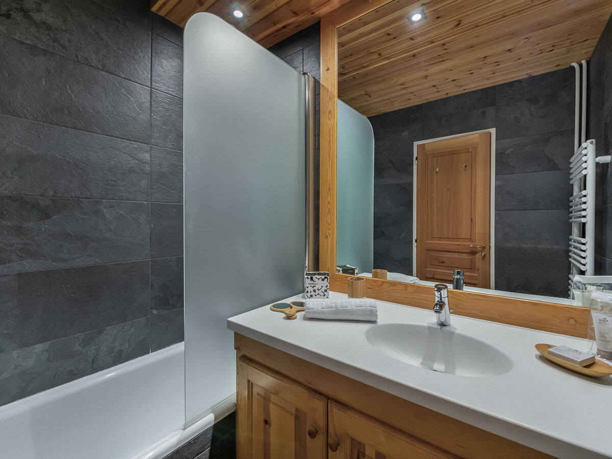 Appartement 4 pièces Val-d'Isère, 95m², 7 pers, balcons - Photo 9