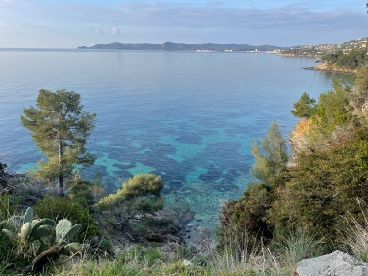 Studio 27m² climatisé, terrasse vue mer à Bormes - Photo 17