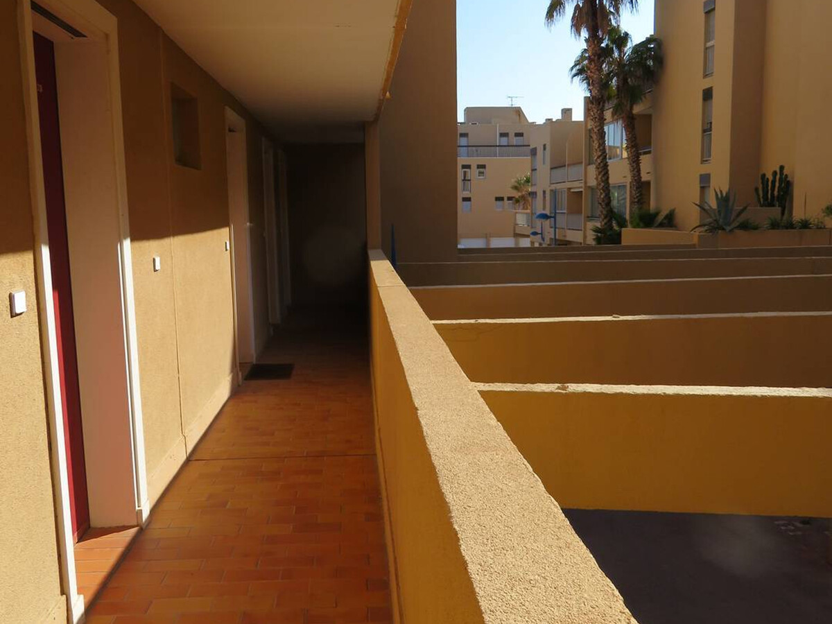 T2 climatisé vue mer avec piscine à Bormes-les-Mimosas - Photo 9