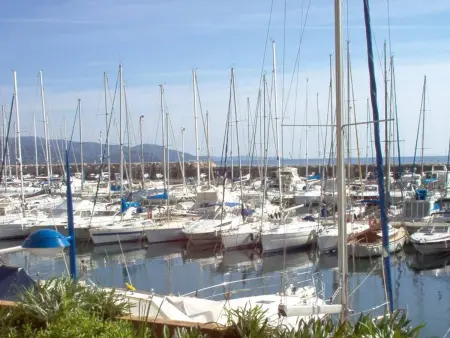 Location appartement à Bormes les Mimosas, T2 climatisé avec piscine, parking - Bormes-les-Mimosas